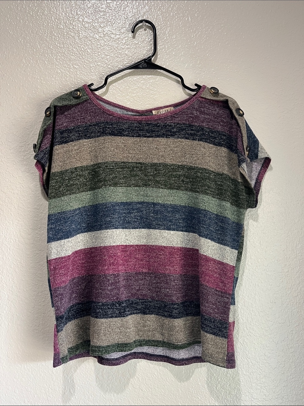 Lavish Multicolor Striped Short Sleeve Top with Shoulder Buttons Sz LX Casual